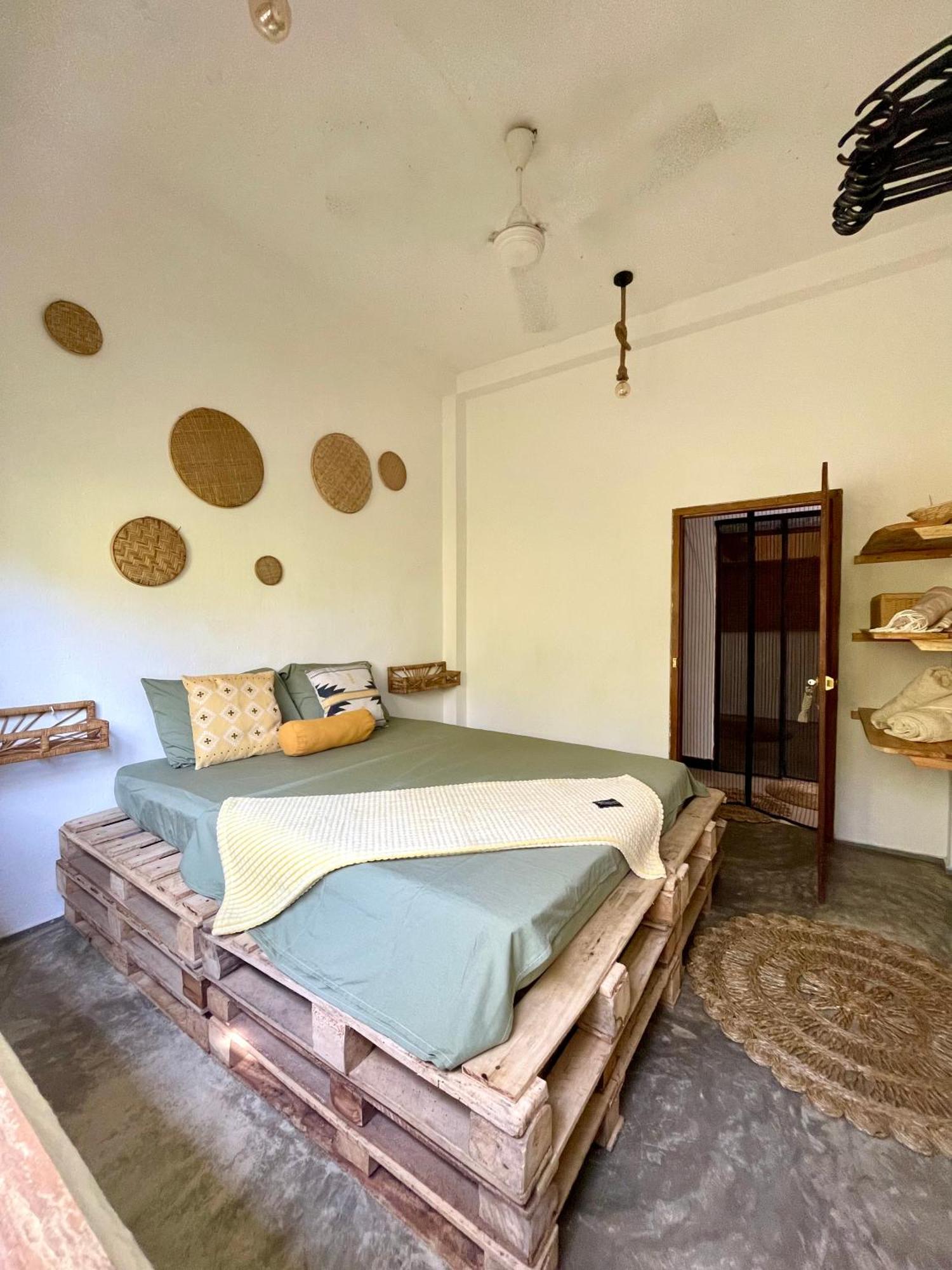 Marshmallow Homestay Аханґама Екстер'єр фото
